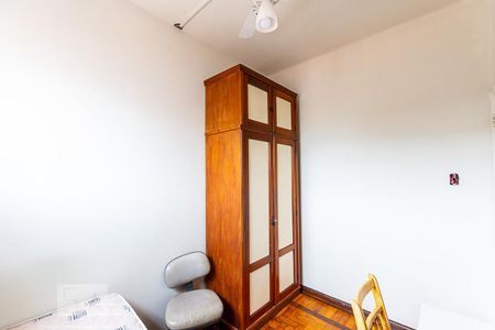 Casa de condomínio à venda com 140m², 6 quartos e sem vaga Casa de condomínio à venda com 140m², 6 quartos e sem vagaQuarto 3