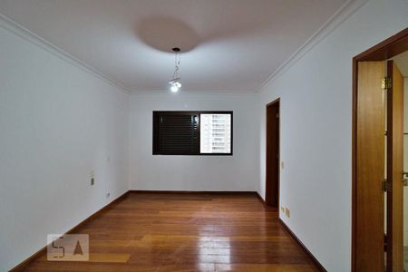Apartamento à venda com 193m², 4 quartos e 4 vagasSuíte 1