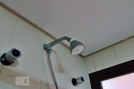 Apartamento à venda com 193m², 4 quartos e 4 vagasBanheiro da Suíte 1