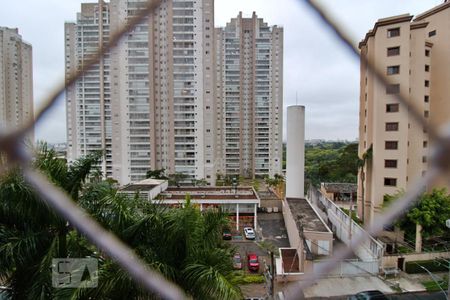 Apartamento à venda com 193m², 4 quartos e 4 vagasVista da Suíte 1