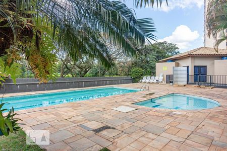 Apartamento à venda com 60m², 2 quartos e 1 vagaArea Comum Piscina