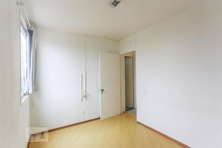 Apartamento à venda com 60m², 2 quartos e 1 vagaQuarto 2