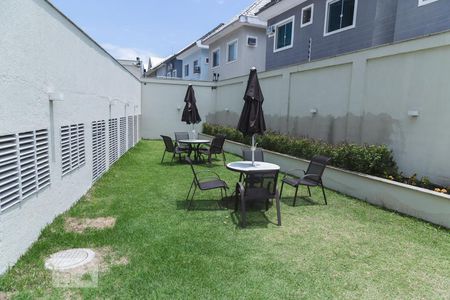 Apartamento à venda com 83m², 2 quartos e 1 vagaÁrea Externa