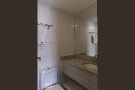 Apartamento à venda com 83m², 2 quartos e 1 vagaBanheiro 1
