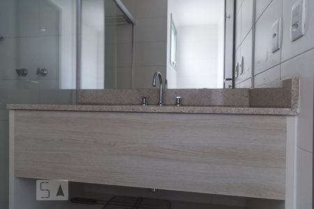 Apartamento à venda com 83m², 2 quartos e 1 vagaBanheiro 2