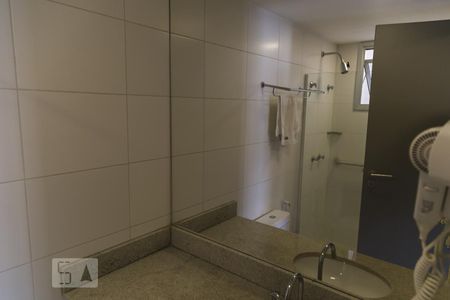 Apartamento à venda com 83m², 2 quartos e 1 vagaBanheiro 1