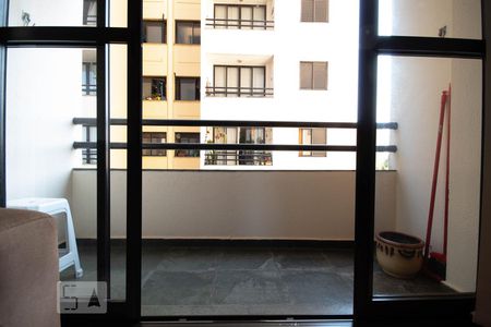 Sacada de apartamento à venda com 2 quartos, 66m² em Jaguaribe, Osasco