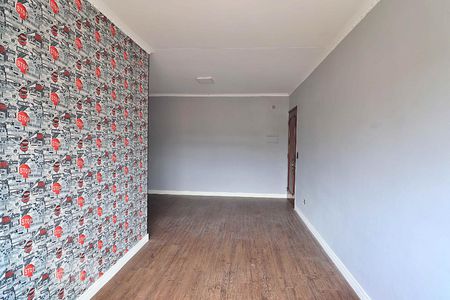 Sala de apartamento à venda com 2 quartos, 60m² em Vila Lutécia, Santo André