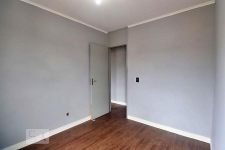 Quarto 1 de apartamento à venda com 2 quartos, 60m² em Vila Lutécia, Santo André