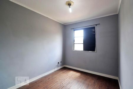 Quarto 1 de apartamento à venda com 2 quartos, 60m² em Vila Lutécia, Santo André