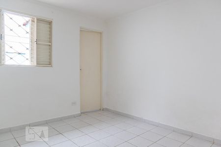 Casa para alugar com 35m², 1 quarto e sem vagaSala/Quarto