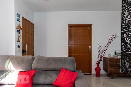 Sala de casa de condomínio à venda com 3 quartos, 100m² em Vila Antonieta, São Paulo