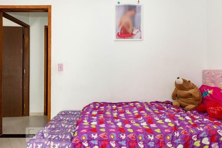 Casa de condomínio à venda com 100m², 3 quartos e 2 vagasQuarto 2