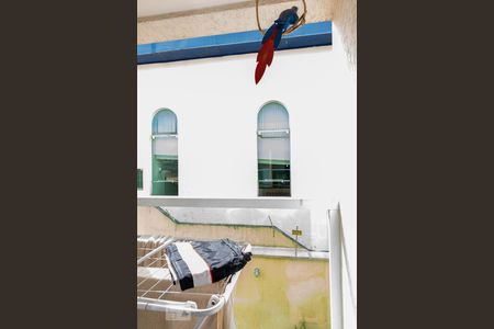 Casa de condomínio à venda com 100m², 3 quartos e 2 vagasVaranda da Suite