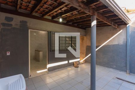 Casa para alugar com 125m², 2 quartos e 1 vaga Casa para alugar com 125m², 2 quartos e 1 vagaQuintal