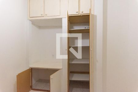 Quarto 1 - Armários de casa para alugar com 2 quartos, 125m² em Parque Via Norte, Campinas