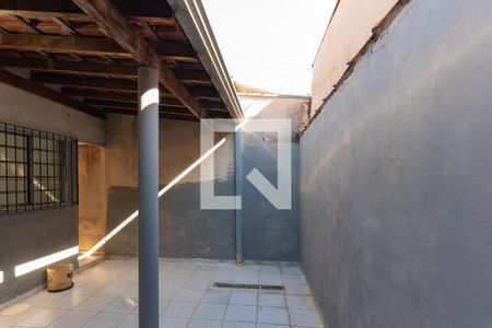 Casa para alugar com 125m², 2 quartos e 1 vaga Casa para alugar com 125m², 2 quartos e 1 vagaQuintal