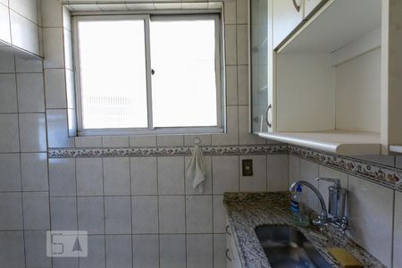 Apartamento para alugar com 107m², 2 quartos e sem vagaCozinha