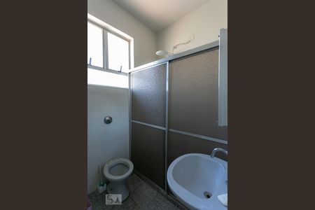 Apartamento para alugar com 107m², 2 quartos e sem vagaBanheiro