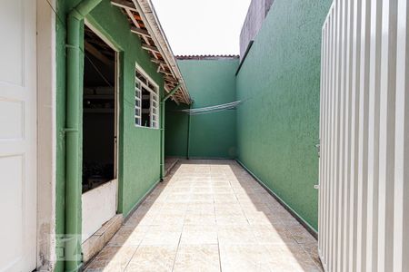 Casa à venda com 110m², 3 quartos e 2 vagas Casa à venda com 110m², 3 quartos e 2 vagasQuintal e Churrasqueira