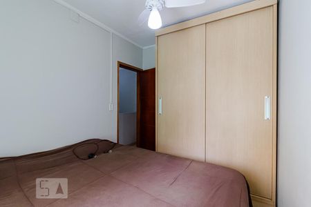 Casa à venda com 110m², 3 quartos e 2 vagas Casa à venda com 110m², 3 quartos e 2 vagasQuarto 1
