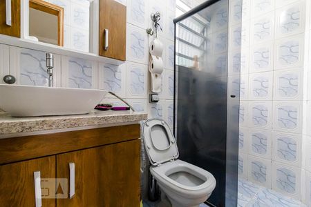 Casa à venda com 110m², 3 quartos e 2 vagas Casa à venda com 110m², 3 quartos e 2 vagasBanheiro