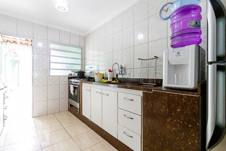 Casa à venda com 110m², 3 quartos e 2 vagas Casa à venda com 110m², 3 quartos e 2 vagasCozinha