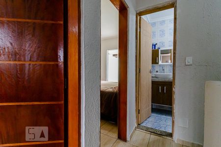 Casa à venda com 110m², 3 quartos e 2 vagas Casa à venda com 110m², 3 quartos e 2 vagasCorredor