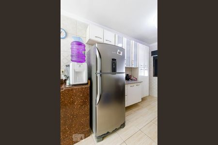 Casa à venda com 110m², 3 quartos e 2 vagas Casa à venda com 110m², 3 quartos e 2 vagasCozinha