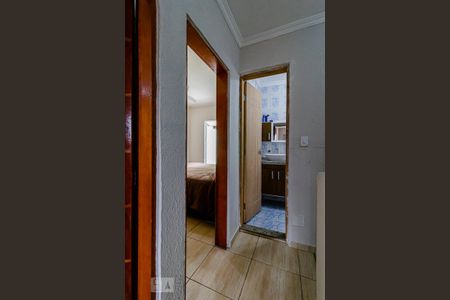 Casa à venda com 110m², 3 quartos e 2 vagas Casa à venda com 110m², 3 quartos e 2 vagasCorredor