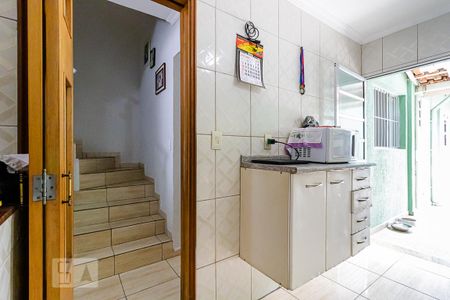 Casa à venda com 110m², 3 quartos e 2 vagas Casa à venda com 110m², 3 quartos e 2 vagasCozinha