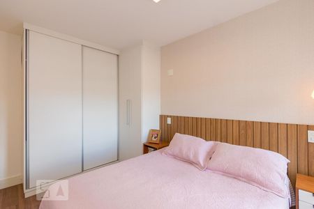 Apartamento para alugar com 76m², 2 quartos e 1 vagaSuíte