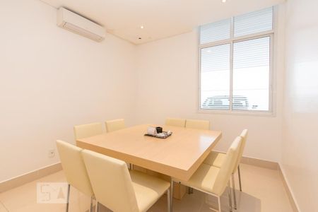 Apartamento para alugar com 76m², 2 quartos e 1 vagaEspaço Office