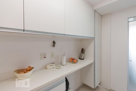 Apartamento para alugar com 76m², 2 quartos e 1 vagaCozinha