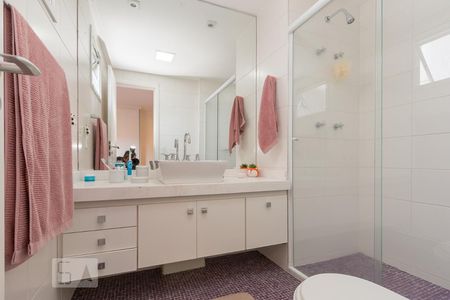 Apartamento para alugar com 76m², 2 quartos e 1 vagaBanheiro da Suíte