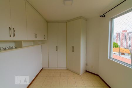 Quarto 1 de apartamento para alugar com 2 quartos, 56m² em Barreiros, São José