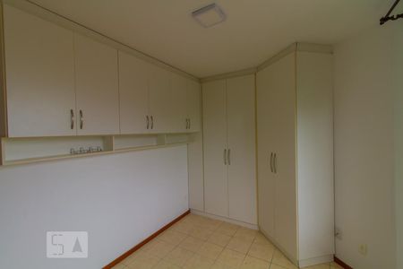 Quarto 1 de apartamento para alugar com 2 quartos, 56m² em Barreiros, São José
