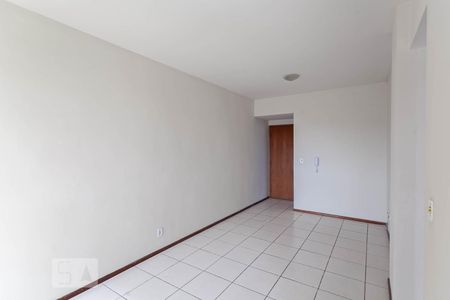 Sala de apartamento para alugar com 3 quartos, 111m² em Cachoeirinha, Belo Horizonte