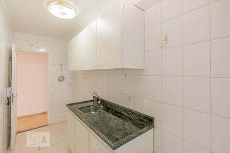 Apartamento à venda com 69m², 2 quartos e 1 vagaCozinha