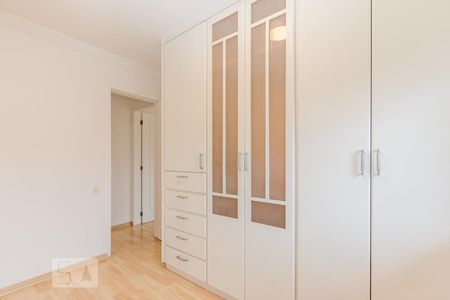 Apartamento à venda com 69m², 2 quartos e 1 vagaQuarto