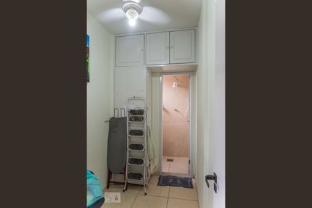 Apartamento à venda com 64m², 2 quartos e 1 vagaQuarto de Serviço