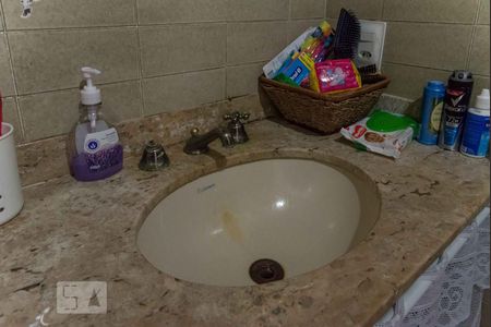 Banheiro social  - Pia  de apartamento à venda com 2 quartos, 64m² em Vila Isabel, Rio de Janeiro