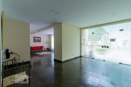 Apartamento para alugar com 65m², 2 quartos e 1 vaga Apartamento para alugar com 65m², 2 quartos e 1 vagaHall Social