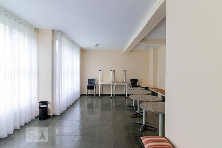 Apartamento para alugar com 65m², 2 quartos e 1 vaga Apartamento para alugar com 65m², 2 quartos e 1 vagaSalão de festas