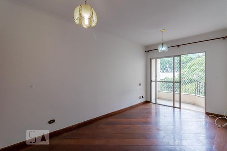 Sala  de apartamento para alugar com 2 quartos, 65m² em Vila Gumercindo, São Paulo