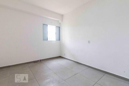 Quarto 2 de apartamento para alugar com 2 quartos, 65m² em Cidade Líder, São Paulo