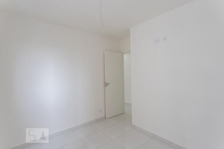Quarto 2  de apartamento à venda com 2 quartos, 43m² em Piraporinha, Diadema