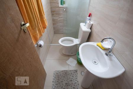 Casa à venda com 200m², 3 quartos e 2 vagas Casa à venda com 200m², 3 quartos e 2 vagasBanheiro da Suíte 2