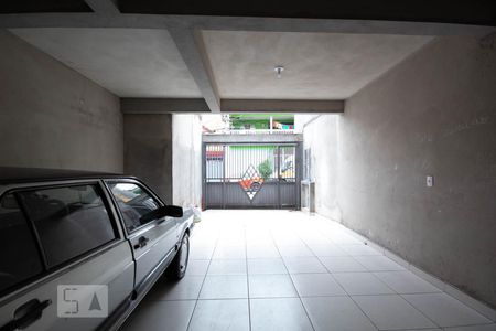 Vista da Sala de casa à venda com 3 quartos, 200m² em Padroeira, Osasco