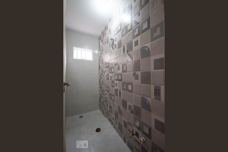 Casa à venda com 200m², 3 quartos e 2 vagas Casa à venda com 200m², 3 quartos e 2 vagasBanheiro Corredor